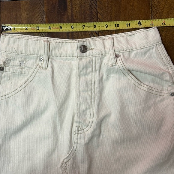 Free People We The Free Frayed Hem Distressed Denim Skirt Cream Size 26 - Picture 9 of 9